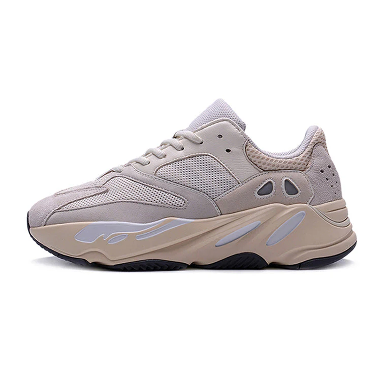 Baskets Yeezy 700 Beige Rose