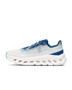 Chaussures de course blanches et bleues On Cloudmonster