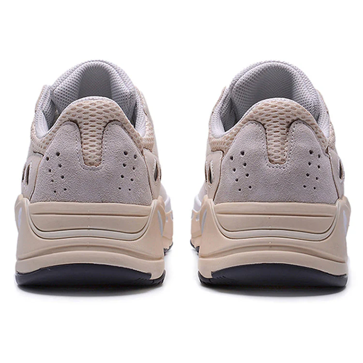Baskets Yeezy 700 Beige Rose