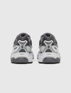 Chaussures de course Saucony gris argenté