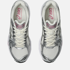Chaussures de running ASICS blanches et roses