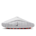 Sandales Nike blanches et rouges
